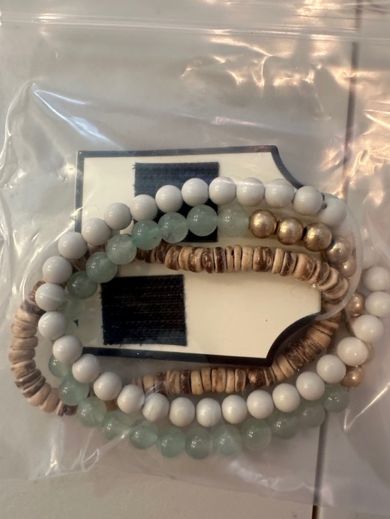 Jewelry - Bracelet Set